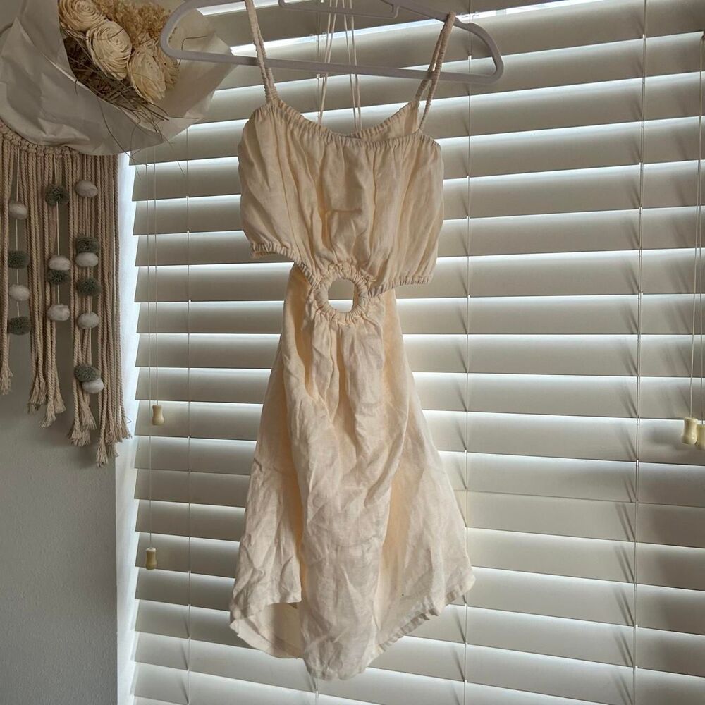 Faithfull The Brand Ivory Linen Cut Out Ring Mini Dress Euro minimalist Size L